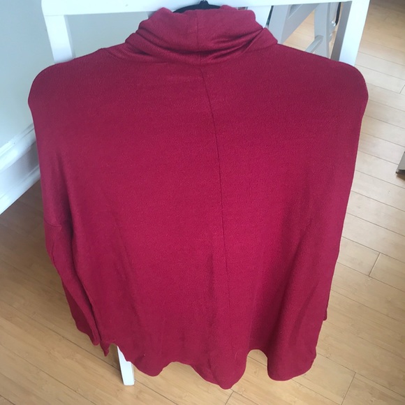 Cowl neck sweater - NWT - Picture 2 of 2